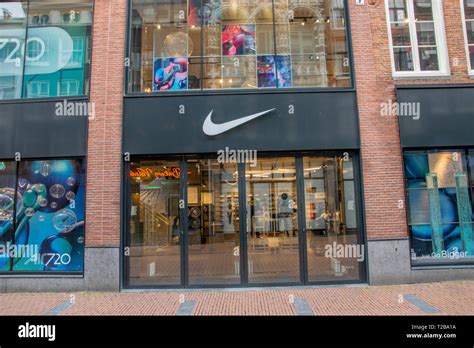 Nike shop Amsterdam